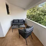 2 Rooms App For 3 Persons With 2 Terraces Near Beach&Town