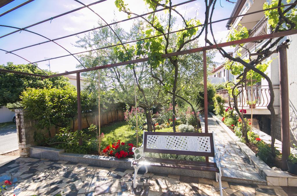 2 App For 3 Persons With 2 Terraces Near Beach&town Apartmán